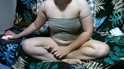 alyssa_hope online show from December 19, 3:32 am