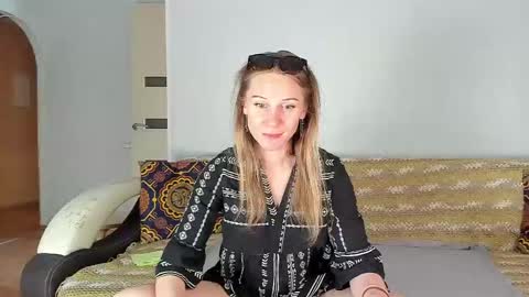 Amalia online show from June 3, 8:26 am