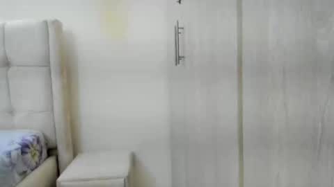 Amanda tint online show from November 30, 7:40 pm