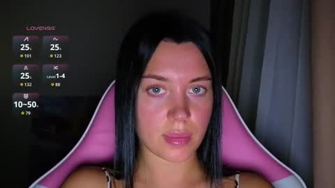 Amanda Rose online show from August 4, 6:36 pm