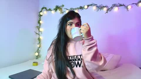 Amara Vega  online show from April 19, 2:44 am