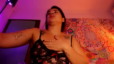 Susan online show from December 1, 7:16 pm