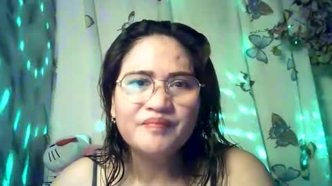 amazing angel online show from April 2, 2:58 pm