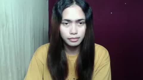 YELLA online show from November 24, 1:07 am