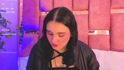   online show from November 29, 2:43 pm