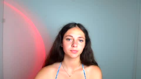 Amber online show from August 3, 9:15 am