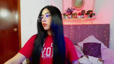 Amber  Astrom online show from February 3, 10:11 pm