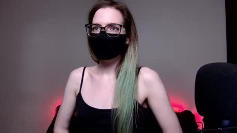 Amber non-nude model online show from December 5, 2:09 am