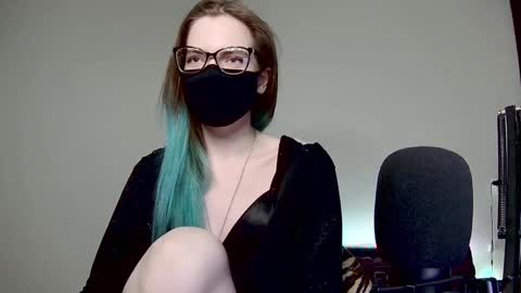 Amber non-nude model online show from January 29, 11:04 pm