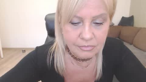 Amber online show from February 3, 6:40 am