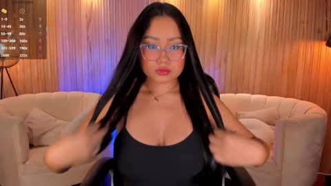 Snapshot of amberlewis_ chatting on September 21, 10:41 pm Amber online show from September 21, 10:41 pm