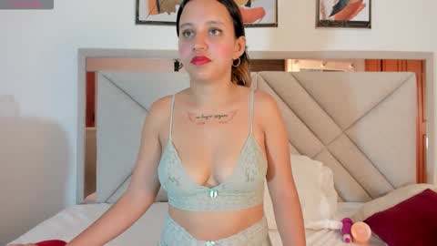 amberqueenx1 online show from February 6, 12:30 pm