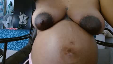 Snapshot of amelia_2023 chatting on March 12, 5:17 pm amelia online show from March 12, 5:17 pm