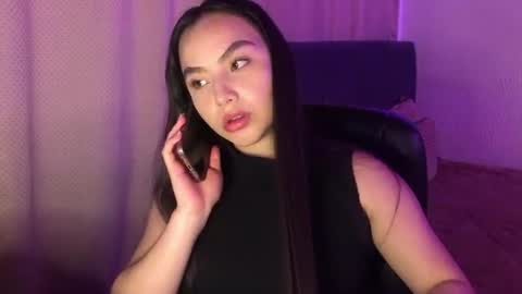 Amelia online show from August 1, 5:37 pm