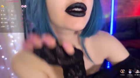 Amelia Aley  online show from March 6, 11:05 am