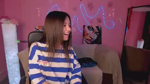 Amelia online show from June 26, 1:23 pm