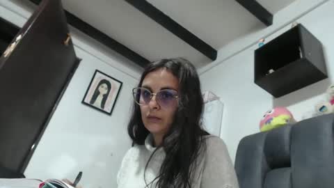 amelia online show from April 29, 8:36 pm