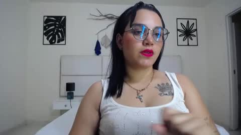 amelia online show from January 25, 2:08 pm