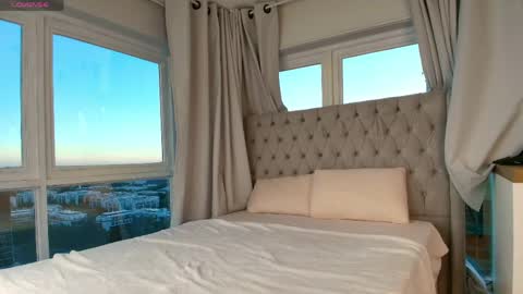 amelia_mee online show from April 15, 8:31 pm