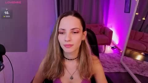 amelia_meili online show from February 6, 3:26 pm