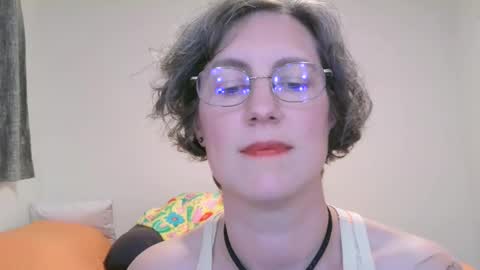 Ameliaishka online show from April 19, 6:24 am