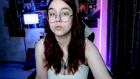 Amelia online show from May 14, 12:22 pm