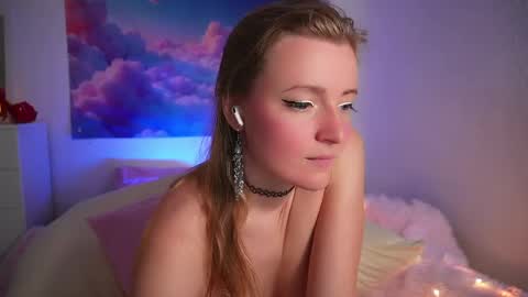 Amelia online show from April 17, 10:06 am