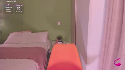 Amelie Graham online show from January 21, 11:24 am