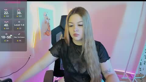 Amelie online show from April 29, 1:20 am