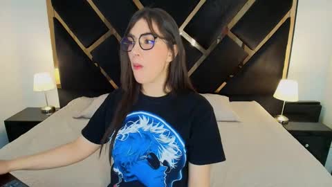 Ameli online show from March 4, 8:15 pm