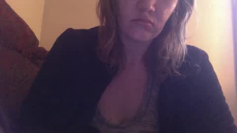 Snapshot of amileamariestar chatting on March 11, 5:13 pm amileamariestar online show from March 11, 5:13 pm