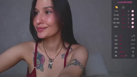 Snapshot of aminegulse chatting on September 28, 11:43 pm Camilla online show from September 28, 11:43 pm