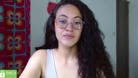 amitlu_ online show from January 7, 7:39 pm