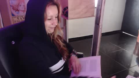 Paula D online show from February 27, 2:54 pm