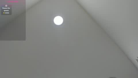 Amber online show from February 9, 5:26 pm