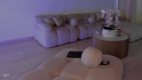 Ammy  online show from January 14, 10:55 pm