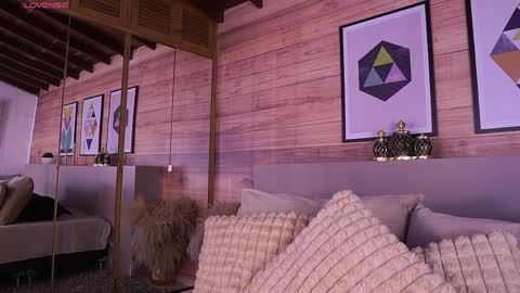 Ammy Scott  online show from April 9, 7:19 pm