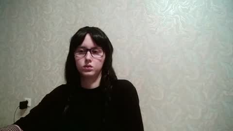 Amomira honeyx online show from March 21, 2:33 pm