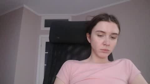 miss unforgettable online show from April 25, 3:53 pm