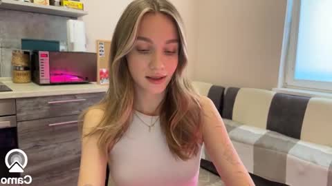 Snapshot of amy_meoww chatting on December 20, 11:54 am amy_meoww online show from December 20, 11:54 am