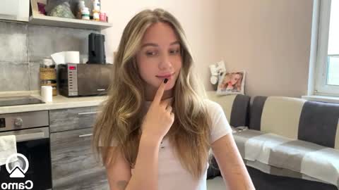 Snapshot of amy_meoww chatting on October 11, 1:03 pm amy_meoww online show from October 11, 1:03 pm