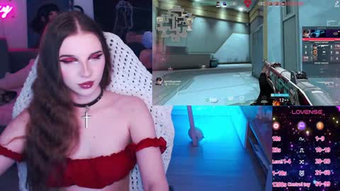 Snapshot of amyboop_ chatting on December 7, 7:32 pm Amy is here  my telegram chanel -  online show from December 7, 7:32 pm