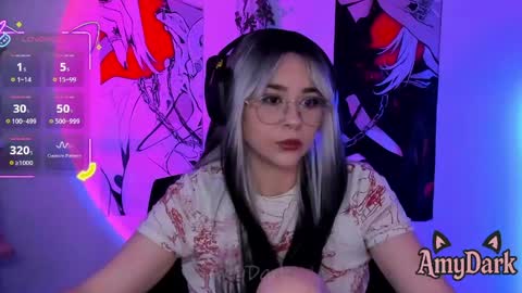 Amy online show from April 13, 8:20 pm