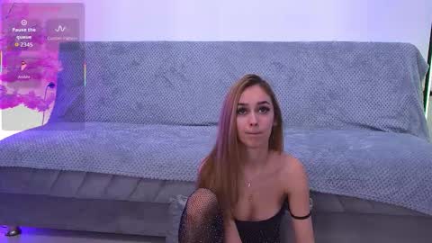 amykentt online show from March 16, 4:33 pm