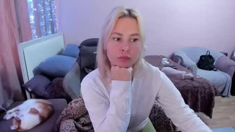 amymilson online show from December 15, 7:24 am