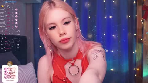  LINA  online show from December 20, 7:28 pm