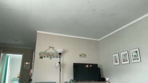 Amy Smilez online show from February 16, 5:24 pm