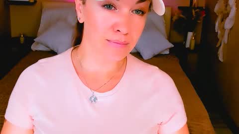 Ana online show from October 22, 3:28 pm