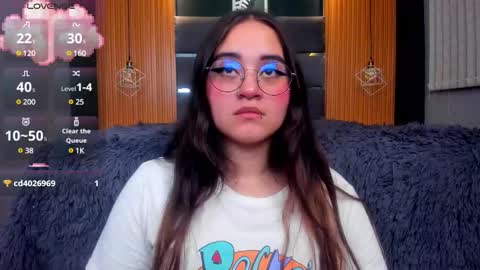 Snapshot of ana_taylor2 chatting on February 25, 9:58 pm Ana online show from February 25, 9:58 pm