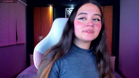 Snapshot of ana_taylor2 chatting on September 8, 8:30 pm Ana online show from September 8, 8:30 pm